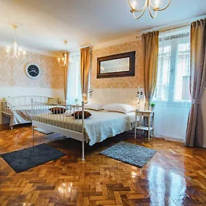 Mama's And Papa's Luxury Guest house Split